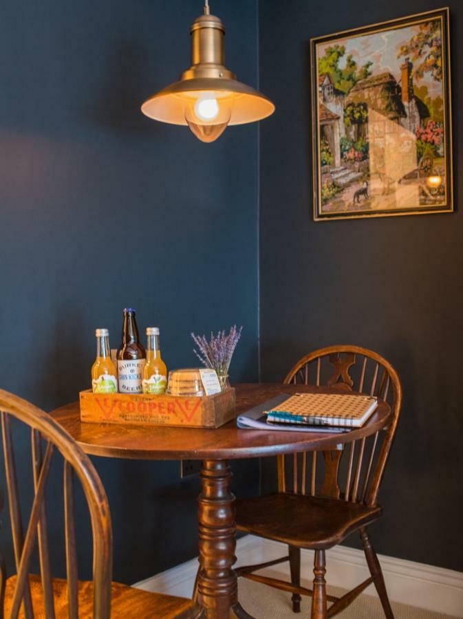 Cotswold Place Cirencester Ngoại thất bức ảnh